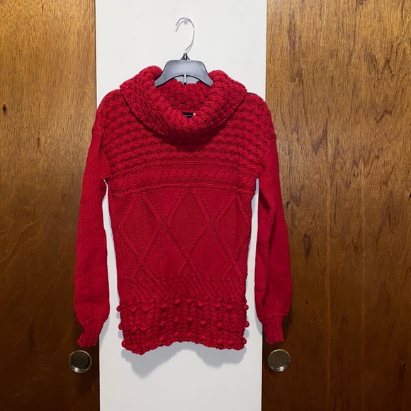 ❤️EUC City UNLTD Cable Knit Sweater - Picture 4 of 9
